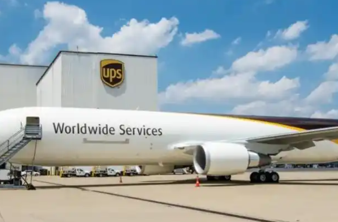 国际快递,北京飞时达快递代理<a href=http://www.fsdgjkd.com target=_blank class=infotextkey>国际快递公司</a>FedEx,DHL,UPS,EMS航空SAL海运。为全球的公司和个人提供运输文件包裹,液体粉末,食品药品,私人物品行李托运服务,包括往返中国的物流需求。