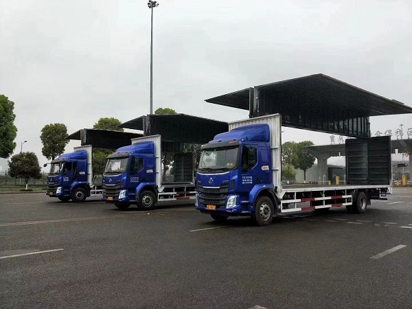 搭载的是玉柴国六245马力发动机-德国海派