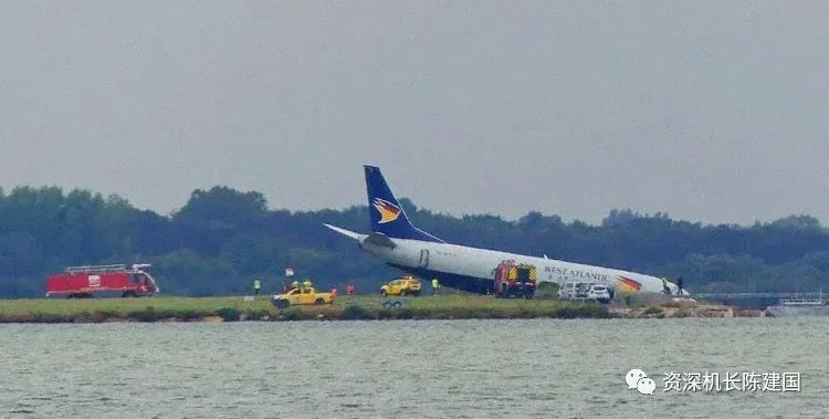 这“货”八成是渴了,冲出跑道喝口水-加拿大双清