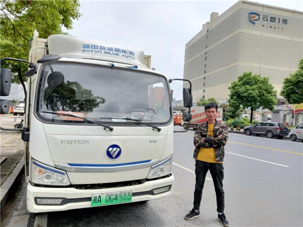 “我为你翻山越岭,却无心看风景”,5年物流老将驾驶智蓝轻卡满载上衡山!-意大利海派