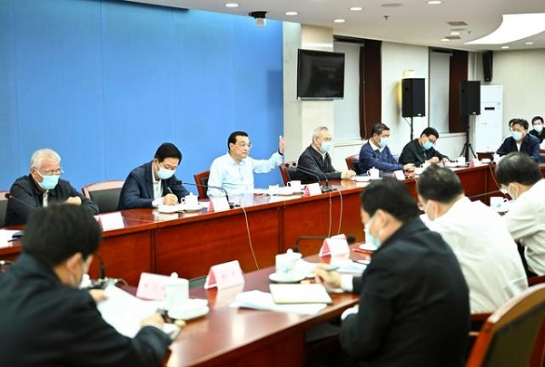 ”杨俊全告诉记者-阿尔及利亚空运ALG